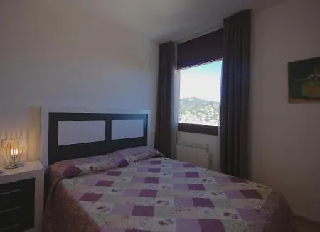 Lets Holidays Sea Views & Pool In Sa Gabarra Apartment Tossa de Mar